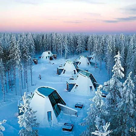 מלון Glass